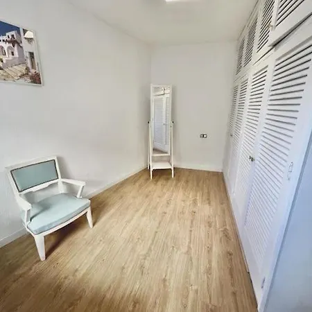 Grande Apartamento A 150 Metros De La Playa Torrevieja